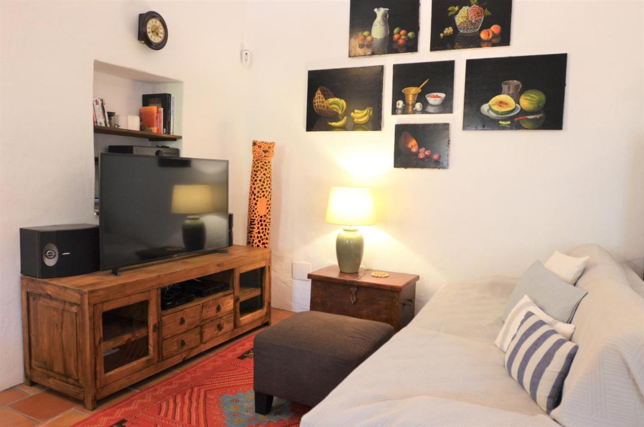 Finca Las Olivas - Unique Country House With Heated Pool 마스팔로마스 외부 사진